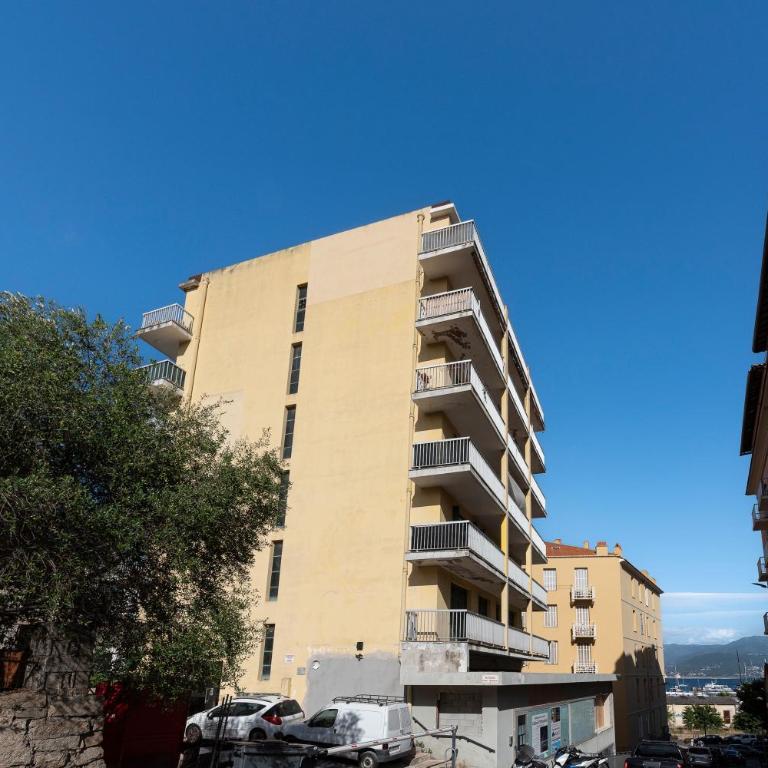 Azur Ajaccien - Proche du port avec parking - One-Bedroom Apartment - 14