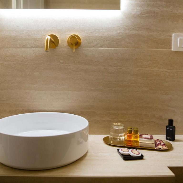 Unicum Trastevere Suites - Deluxe Zimmer mit Kingsize-Bett - 5