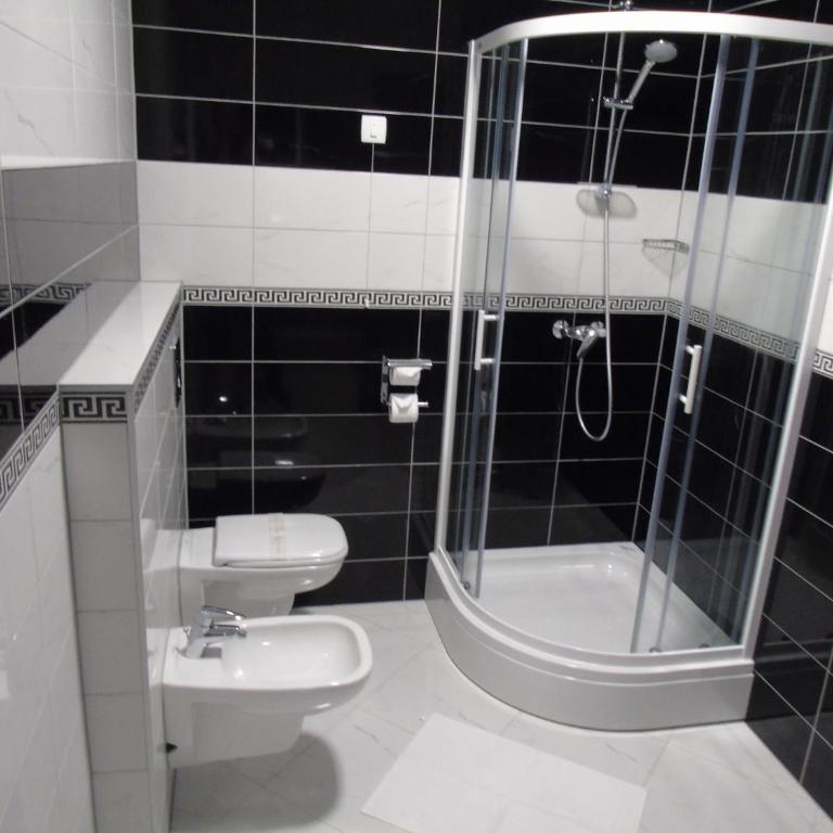 Motel Kamenica - Two-Bedroom Apartment - 6