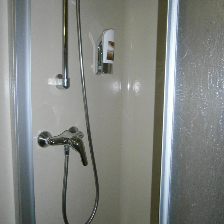 Hotel Goldene Krone Innsbruck - Doppel- oder Zweibettzimmer - 5