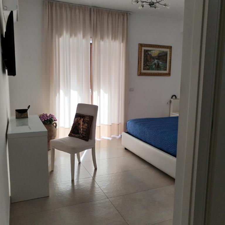 Rosy's Guest House - Appartamento Deluxe con 2 Camere da Letto e Balcone - 25