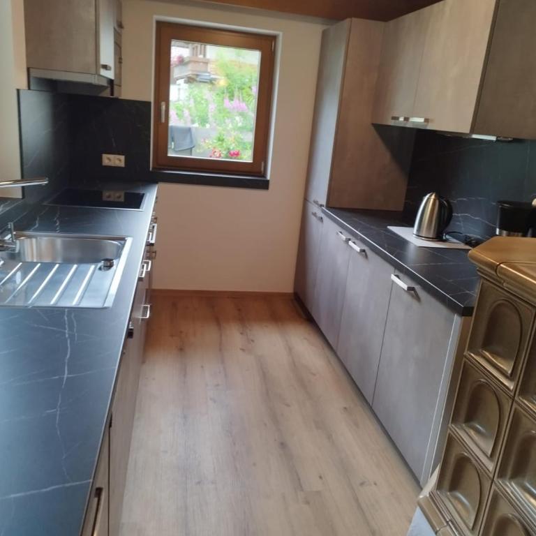 Haus Sageler - Four-Bedroom House - 17