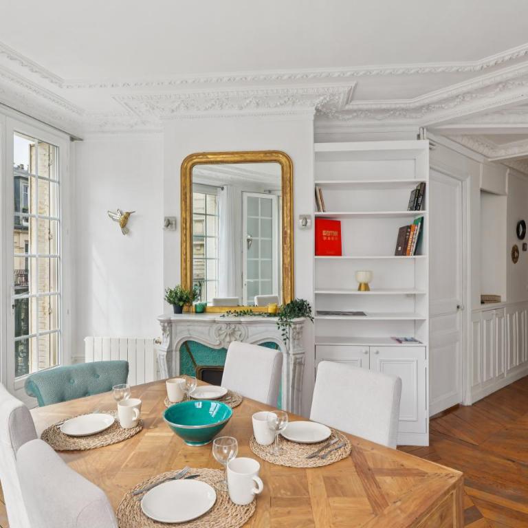 Haussmannian and Central - Montmartre and Sacré-Coeur - Appartement 2 Chambres - 3