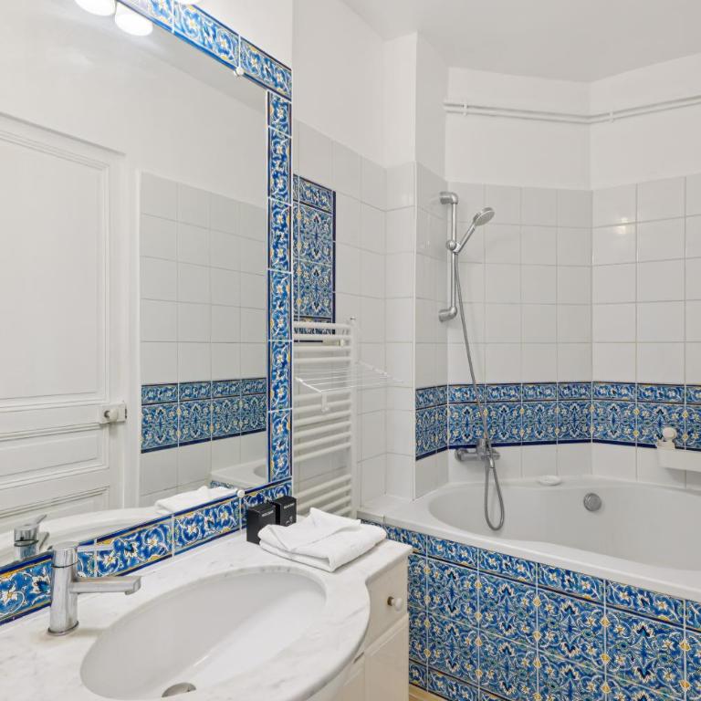 Haussmannian and Central - Montmartre and Sacré-Coeur - Appartement 2 Chambres - 13