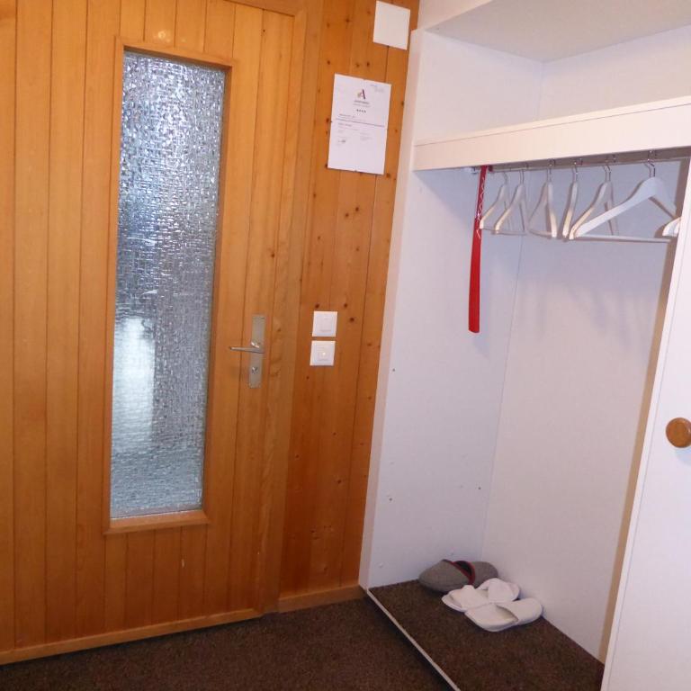 Chalet Gerbera 2 - Apartment mit 2 Schlafzimmern und Bergblick - 12
