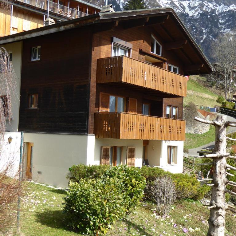 Chalet Gerbera 2 - Apartment mit 2 Schlafzimmern und Bergblick - 16