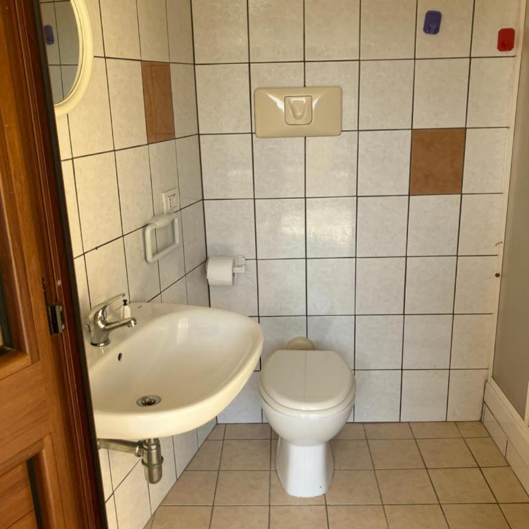 Casa Melis - Appartamento con 3 Camere da Letto e con Balcone - 12