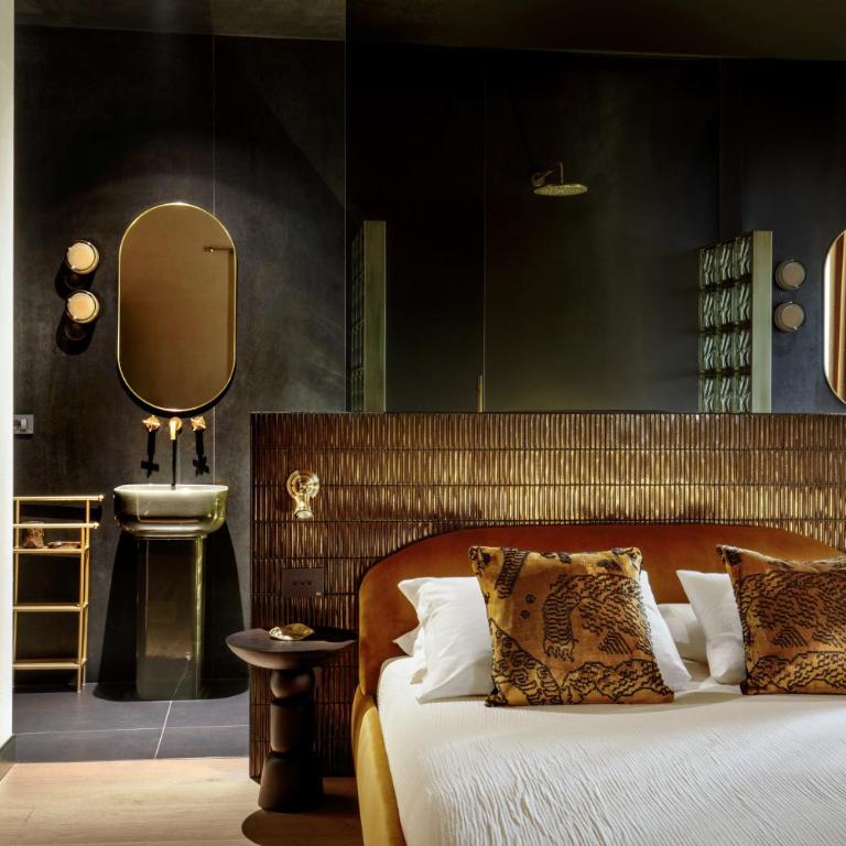 Daplace - Palazzo Serpe Suites near Colosseum - Superior Suite - 4