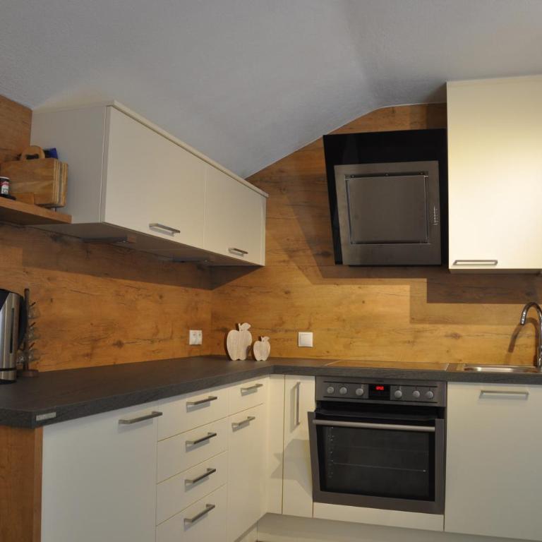 Appartements Pfausler - Familien-Apartment (2 Erwachsene + 2 Kinder) - 4