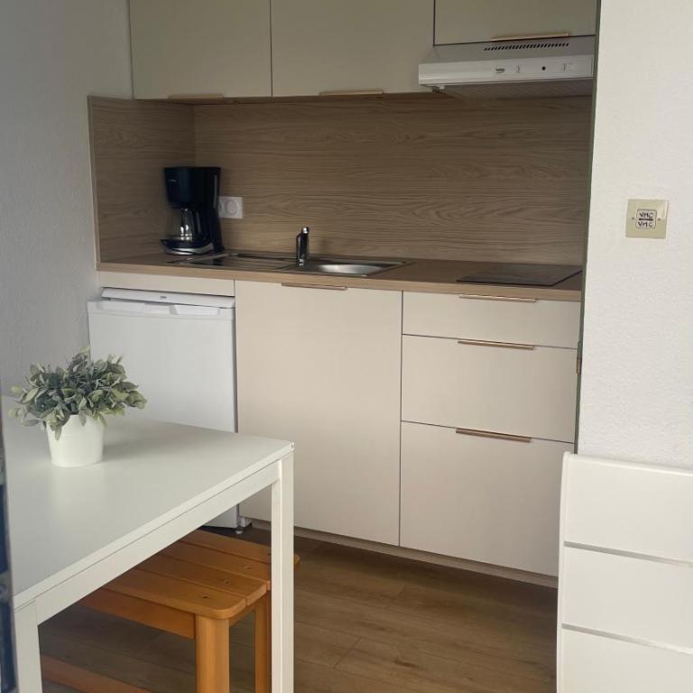 La Tuile Aux Loups - Apartment mit 1 Schlafzimmer und Seeblick - 3