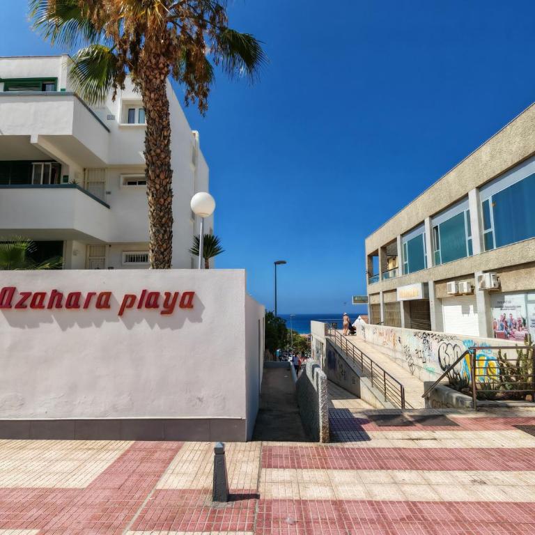 New apartment in Los Cristianos Renovated with AC, Steps from Playa Las Vistas - Apartamento de 1 dormitorio - 18