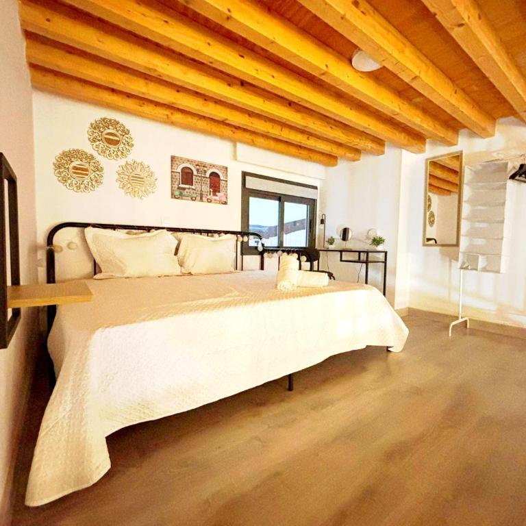 Apartamentos San Francisco con Terraza privada by Expoholidays - Apartamento Superior con balcón - 4