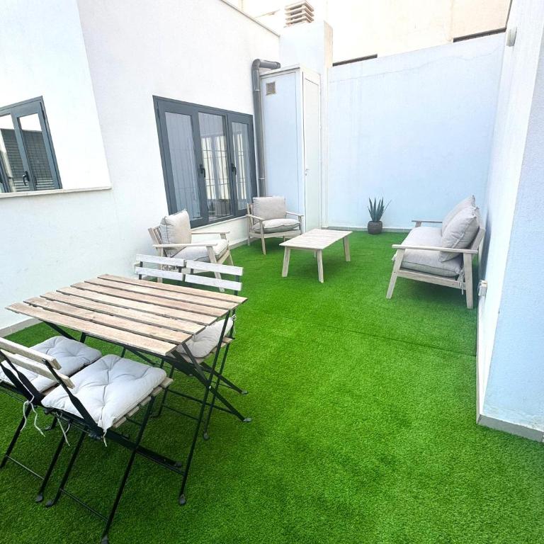 Apartamentos San Francisco con Terraza privada by Expoholidays - Apartamento de 2 dormitorios con terraza - 14