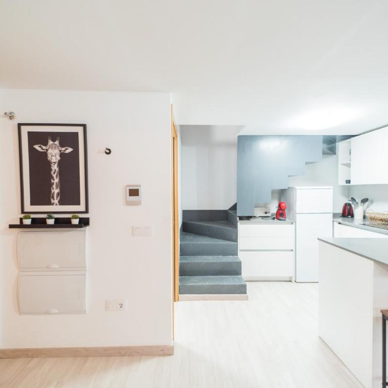 Apartamentos San Francisco con Terraza privada by Expoholidays - Apartamento de 2 dormitorios con terraza - 10
