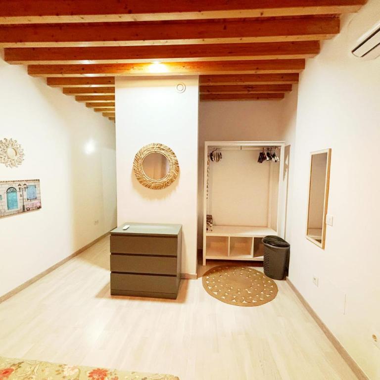 Apartamentos San Francisco con Terraza privada by Expoholidays - Apartamento Superior con balcón - 9