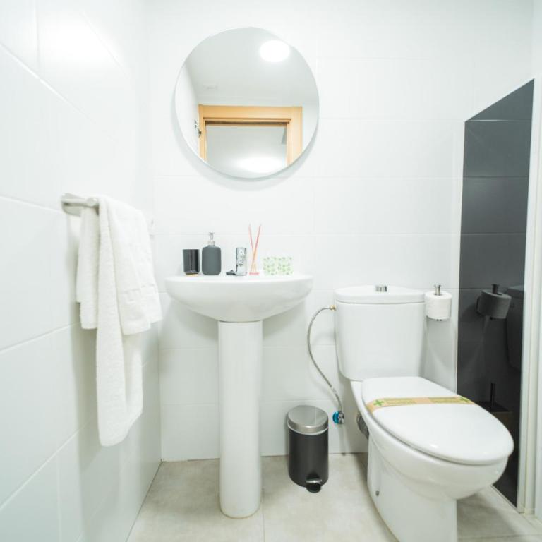 Apartamentos San Francisco con Terraza privada by Expoholidays - Apartamento de 2 dormitorios con terraza - 11