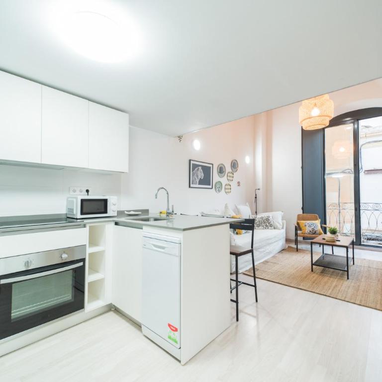 Apartamentos San Francisco con Terraza privada by Expoholidays - Apartamento de 2 dormitorios con terraza - 20