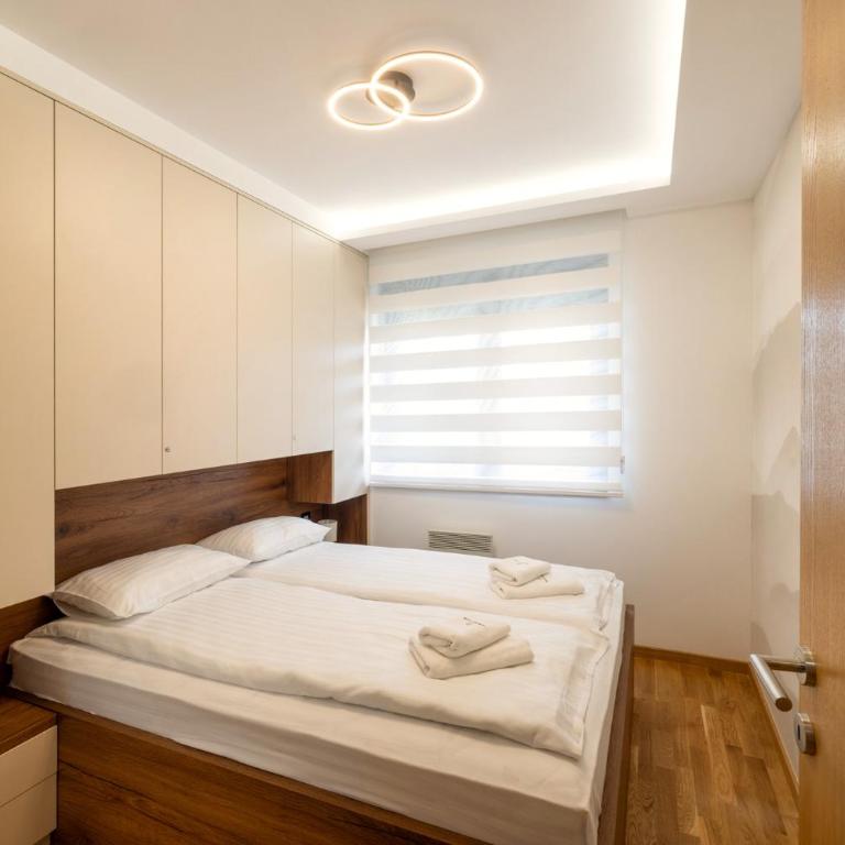Diamond House - One-Bedroom Apartment - 16