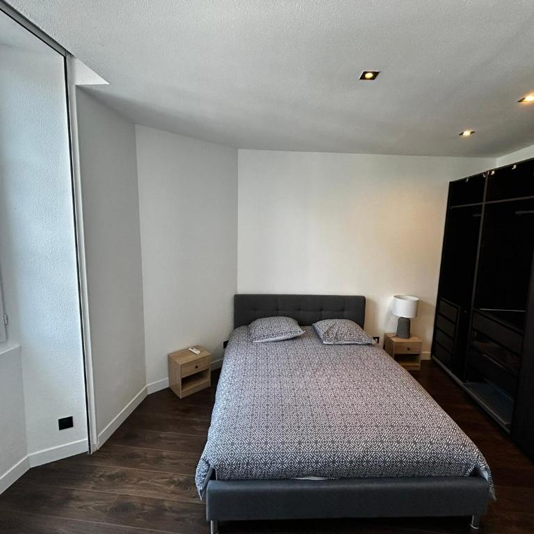 Appartement ultra central Bordeaux Gambetta - One-Bedroom Apartment - 4