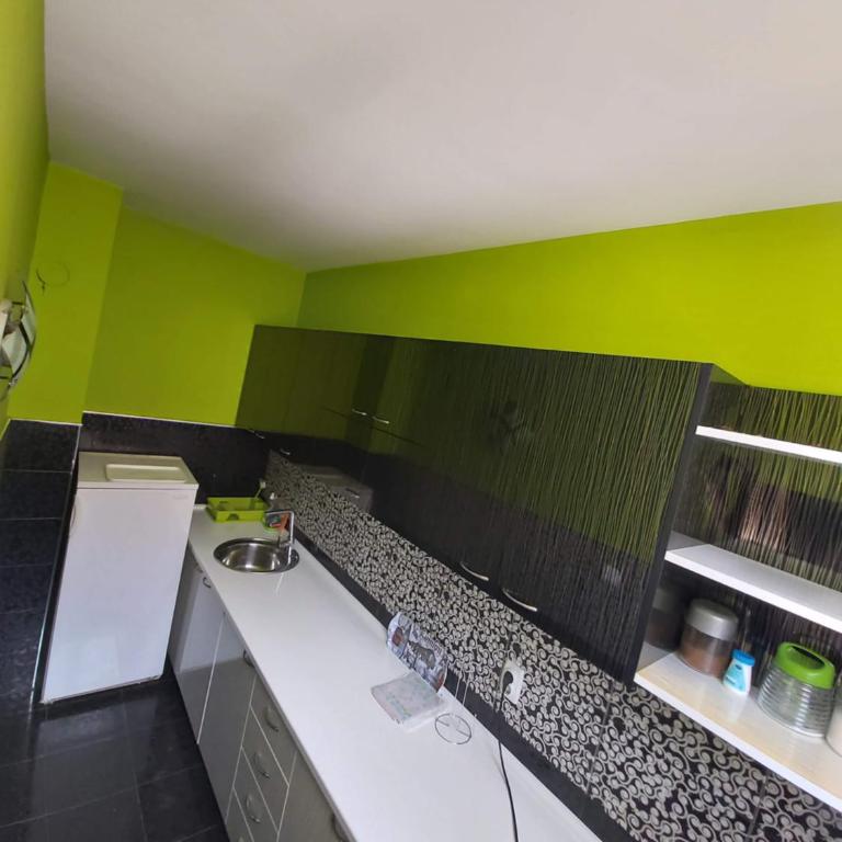 Apartmani Pelivan - Two-Bedroom Apartment - 11
