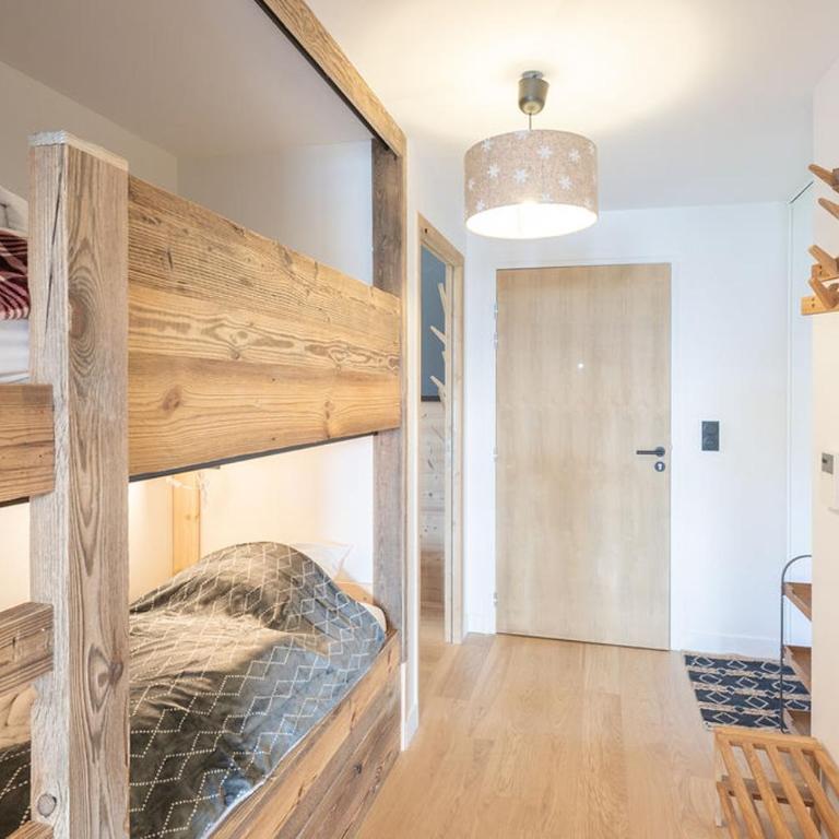 Alpe d'Huez Houses - Chez Cathy - Fermes de l'Alpe - Fabuleux 2 chambres neuf pour 6 personnes - Apartamento con vistas a las montañas - 13