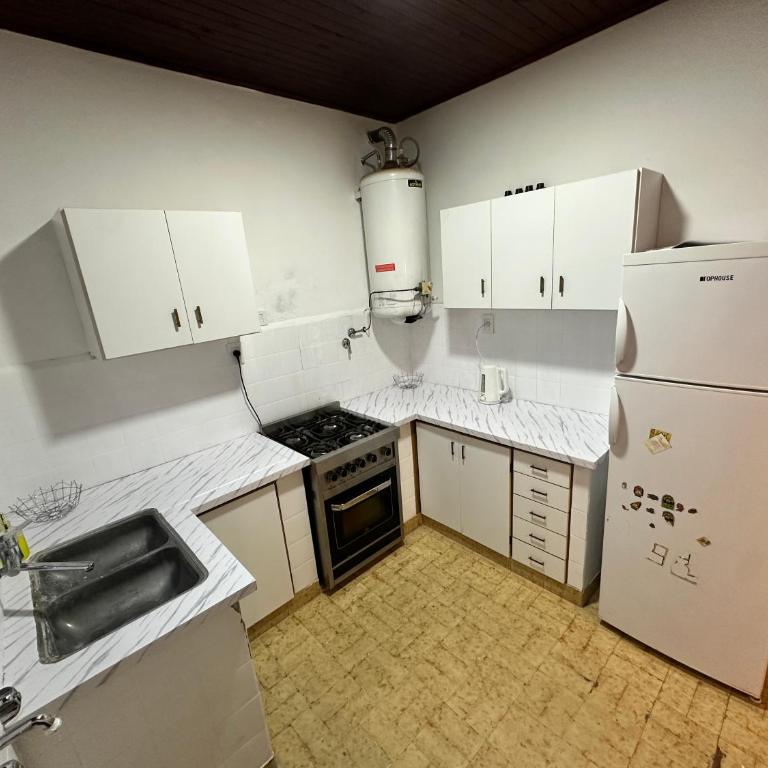 Casa Nogoyá CON GARAJE - Two-Bedroom House - 12