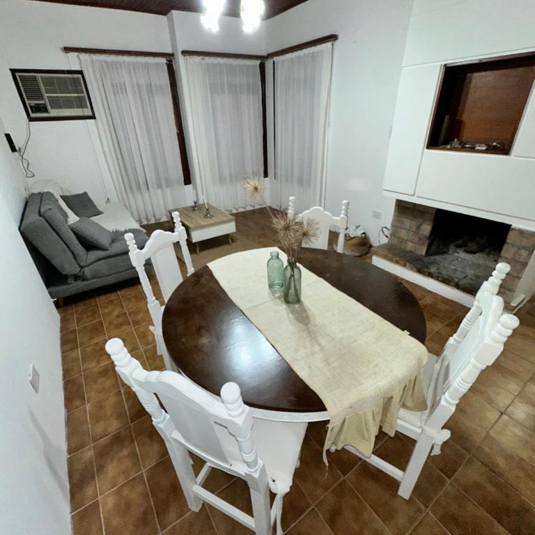 Casa Nogoyá CON GARAJE - Two-Bedroom House - 2