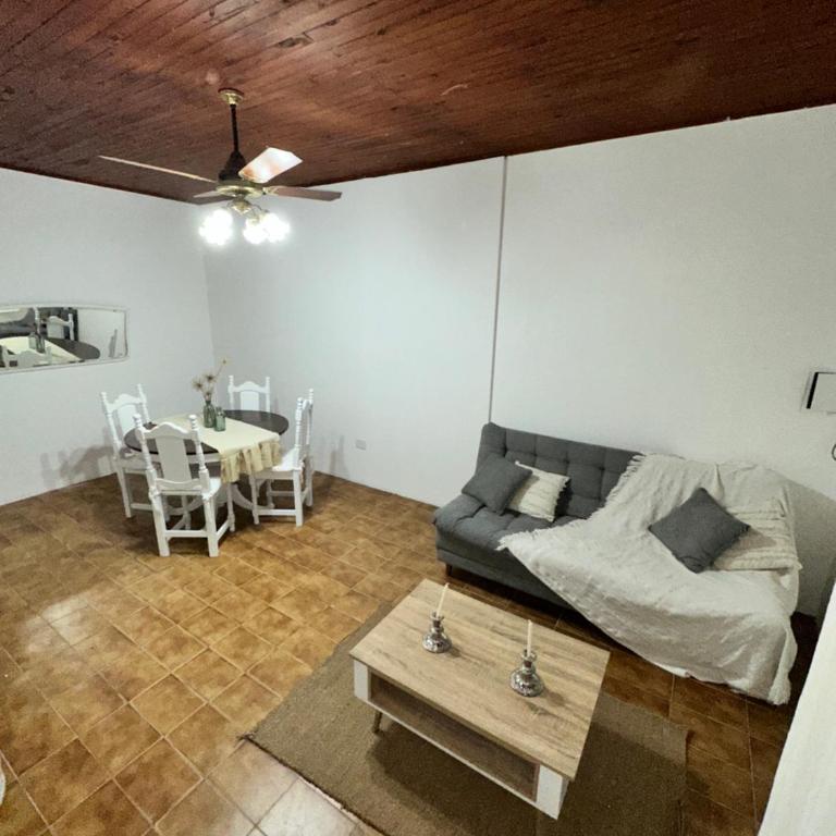 Casa Nogoyá CON GARAJE - Two-Bedroom House - 17