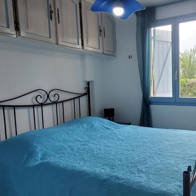 Centrally located apartment with swimming pool - Appartement - 6