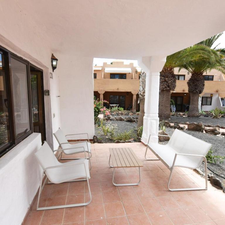 Book Jet - OASIS CORRALEJO Apartments Pool & WIFI - Apartamento de 1 dormitorio con terraza - 3