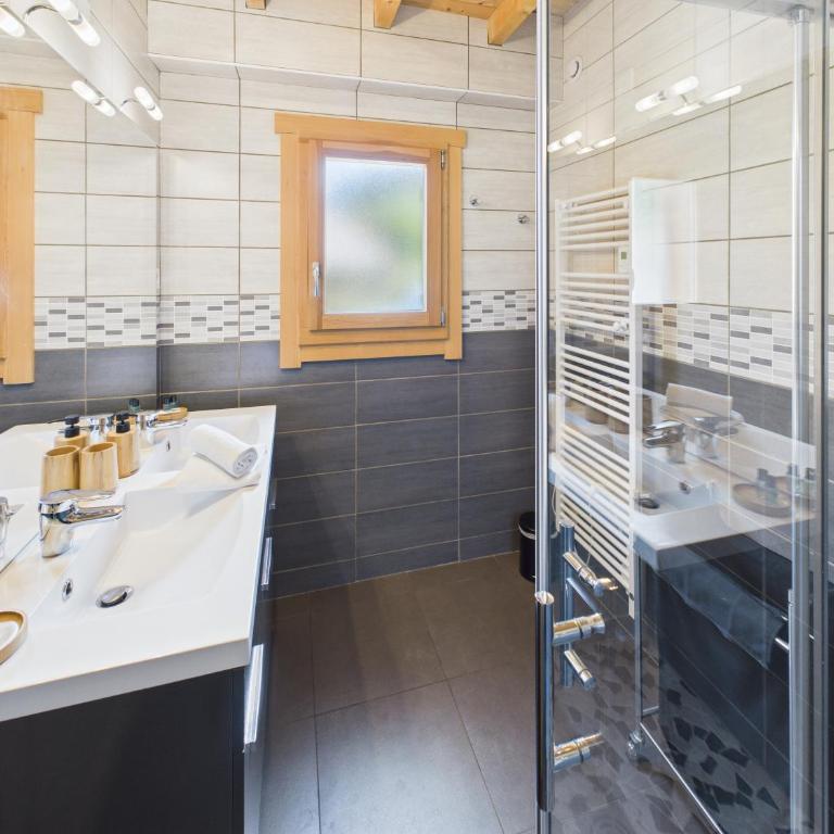Le Chalet du Père Michel, Jacuzzi, Sauna, Jardin - Chalet 3 Chambres - 6