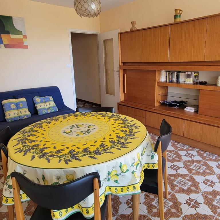Bright seafront apartment - Appartamento - 5