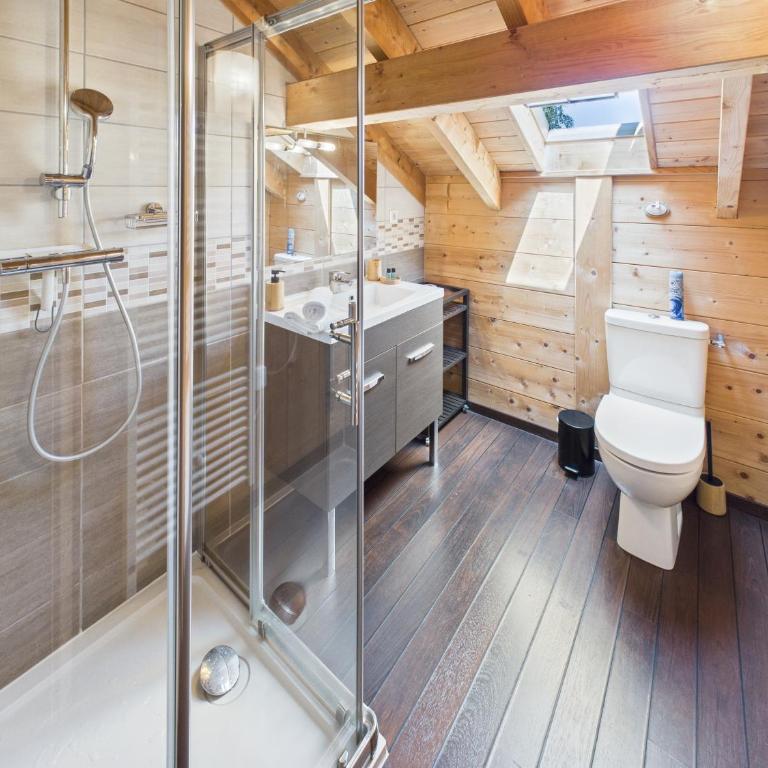 Le Chalet du Père Michel, Jacuzzi, Sauna, Jardin - Chalet 3 Chambres - 15