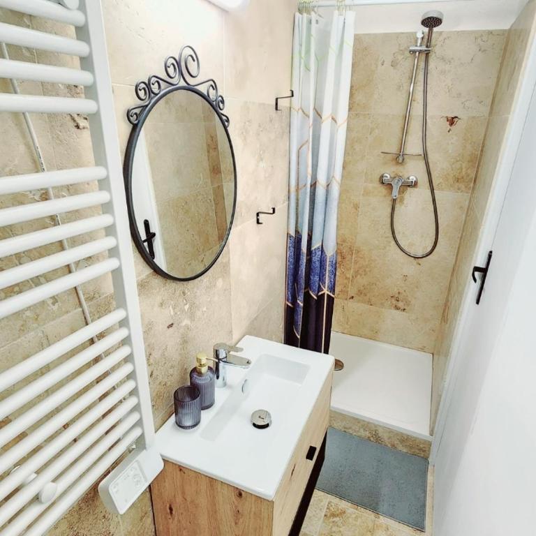 Le Studio des Fontêtes Climatisé - Apartamento de 1 dormitorio - 19