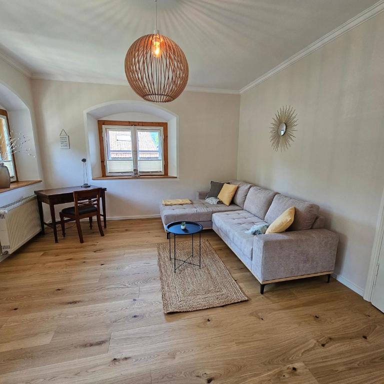 Landhaus SeenSucht - Apartment mit 1 Schlafzimmer, einem Balkon und einer Terrasse - 5