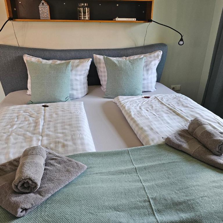 Landhaus SeenSucht - Apartment mit 1 Schlafzimmer, einem Balkon und einer Terrasse - 7