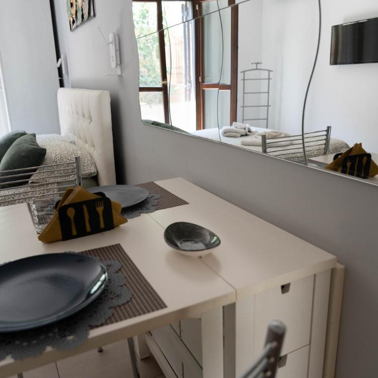 Palmi Apartments - One-Bedroom House - 18