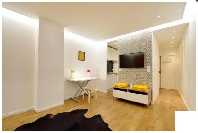 Jolie Montorgueil - One-Bedroom Apartment - 7