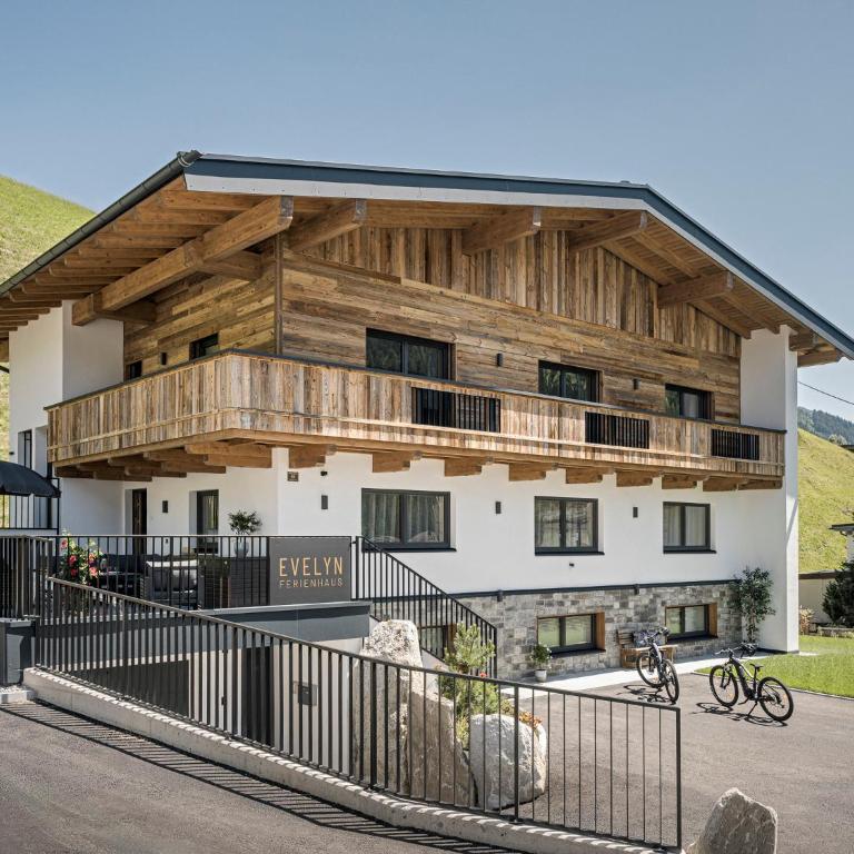 Ferienhaus Evelyn - Apartment with Terrace - 1