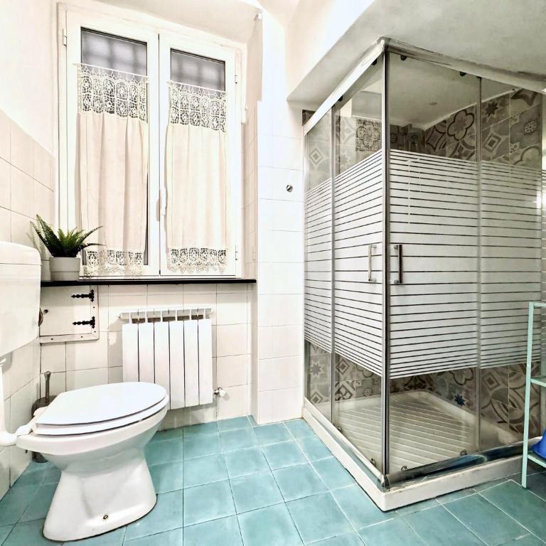 2 min to Acquarium Porto Antico Vanilla Apartment - Two-Bedroom Apartment - 5