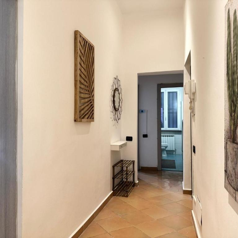 2 min to Acquarium Porto Antico Vanilla Apartment - Two-Bedroom Apartment - 8