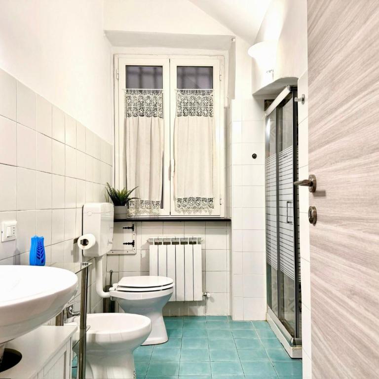 2 min to Acquarium Porto Antico Vanilla Apartment - Two-Bedroom Apartment - 11