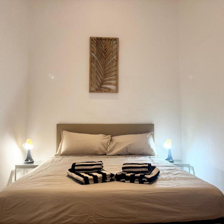 2 min to Acquarium Porto Antico Vanilla Apartment - Two-Bedroom Apartment - 15