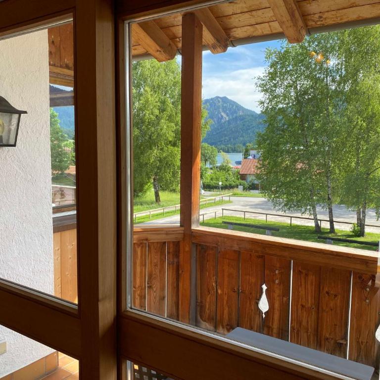 Traumferienwohnungen Schliersee - Apartment mit 1 Schlafzimmer und Balkon - 9
