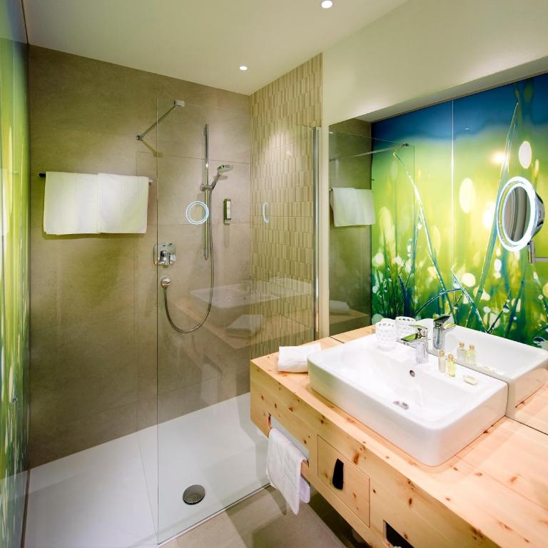 Boutiquehotel Tanzer - Camera Matrimoniale Deluxe con Balcone - 6