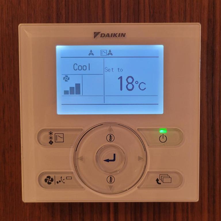 Hotel Maximilian - Stadthaus Penz - Doppel- oder Zweibettzimmer mit Klimaanlage - 4