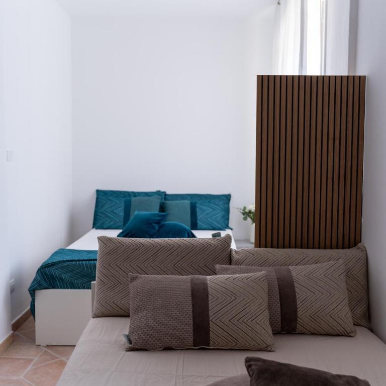 Appartamento Deluxe Eclissi sul MARE 30mt dal mare - Four-Bedroom Deluxe Apartment - 27