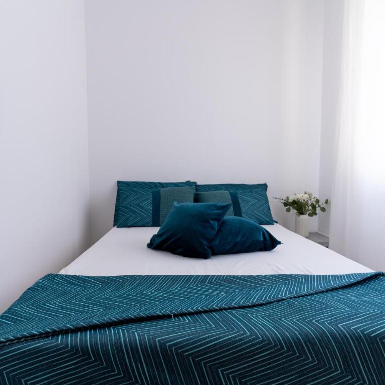Appartamento Deluxe Eclissi sul MARE 30mt dal mare - Four-Bedroom Deluxe Apartment - 31
