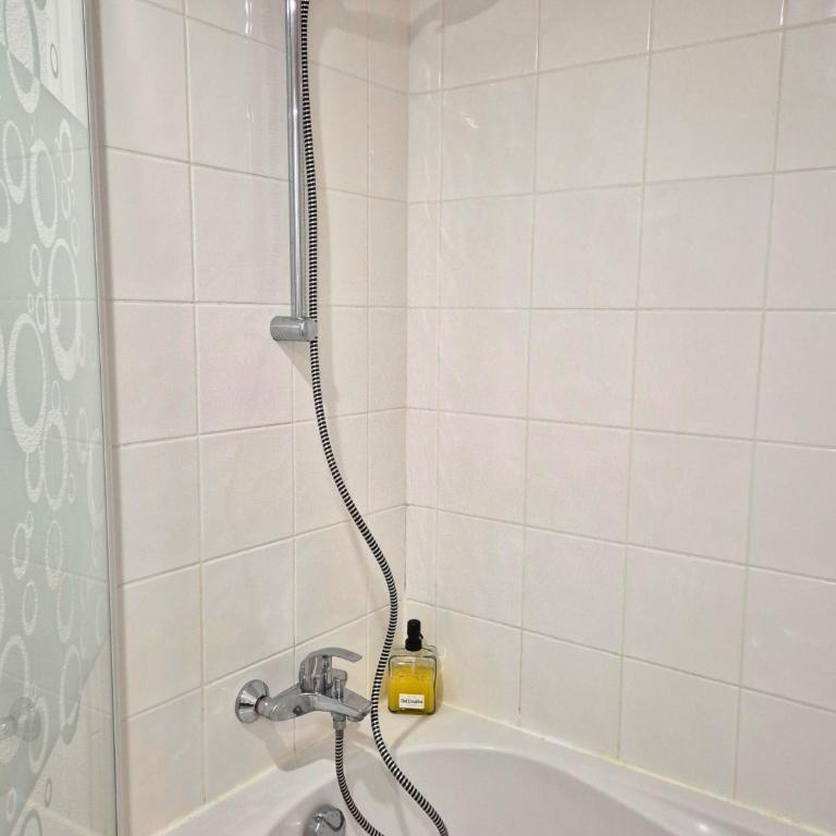 L'Ethnik Proche du centre - Wifi - Moderne - Appartement 1 Chambre - 32