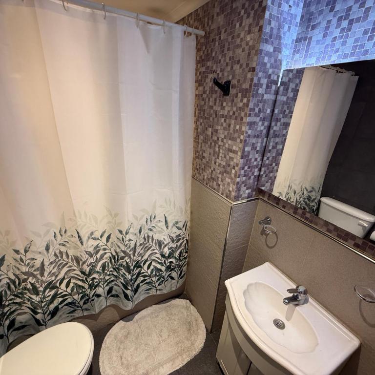 Departamento con muy buena vista a la ciudad - Apartamento de 1 dormitorio - 9